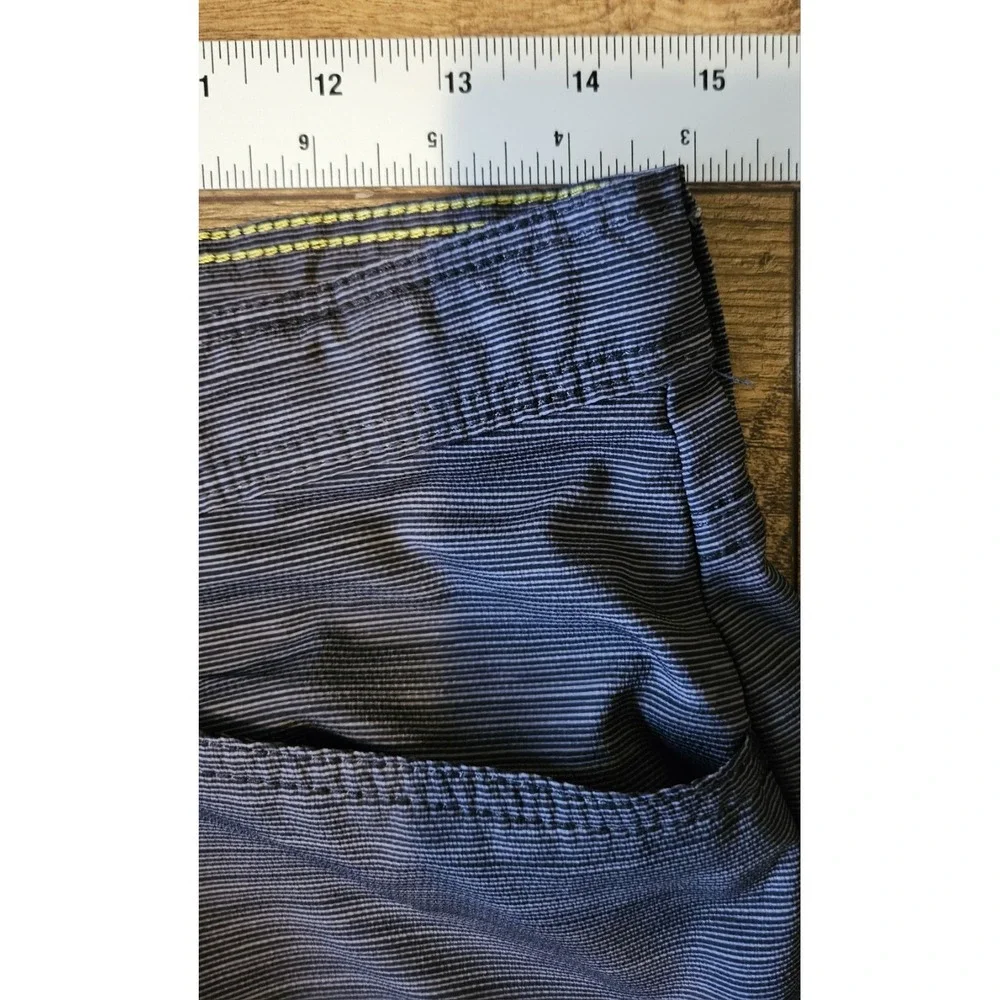 Lee  Swim Trunks Boys Size 18 Charcoal Striped Shorts Adjustable Waist (30x12.5)